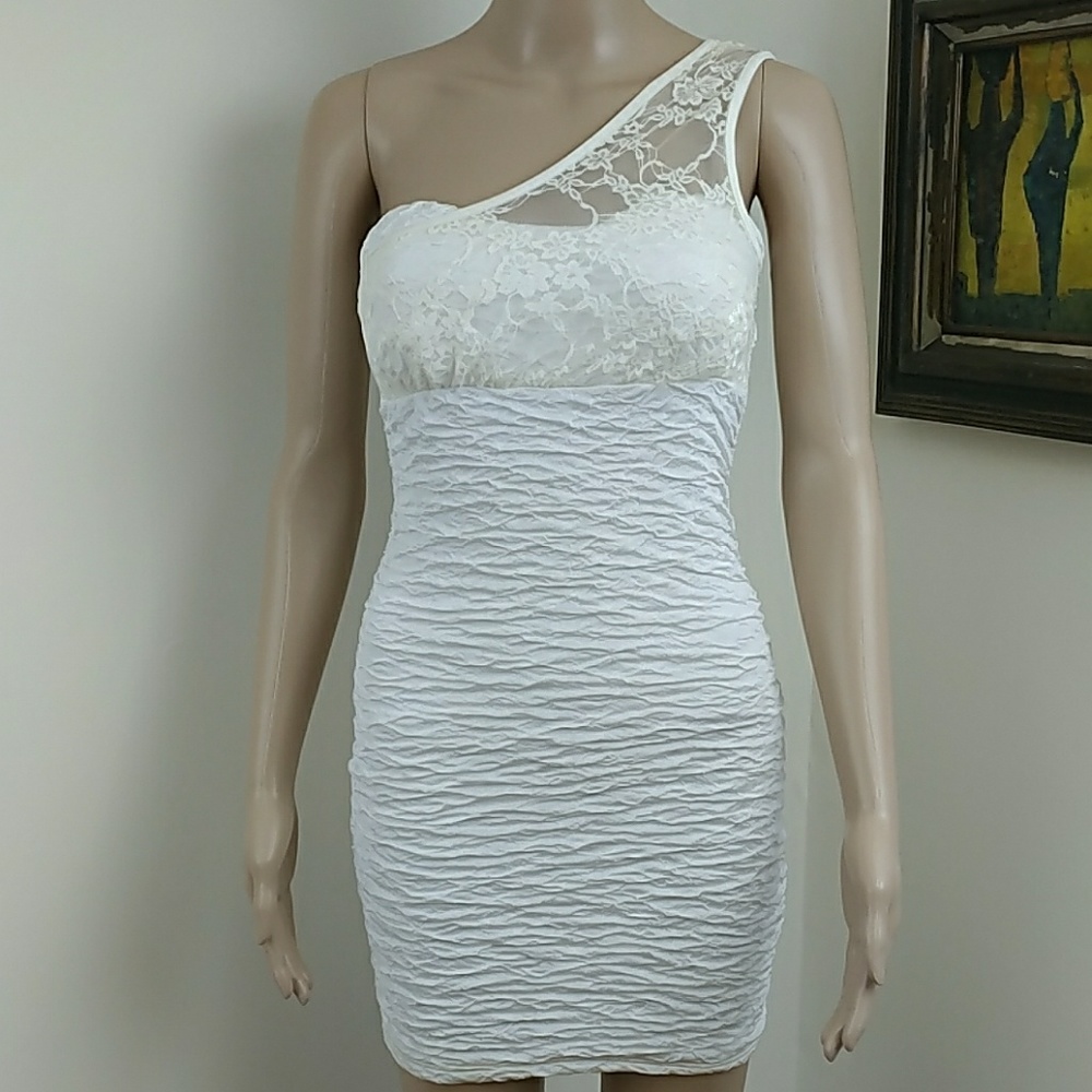 NWOT One shoulder bodycon dress